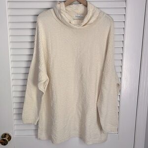 Textures Boutique Brand Textured Turtleneck Tunic Sweater